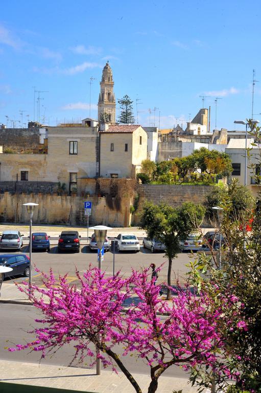 Le Tre Civette Bed & Breakfast Lecce Exterior photo